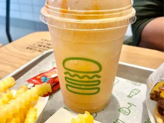 Shake Shack Irvine Spectrum
