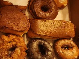 Hole N One Donuts