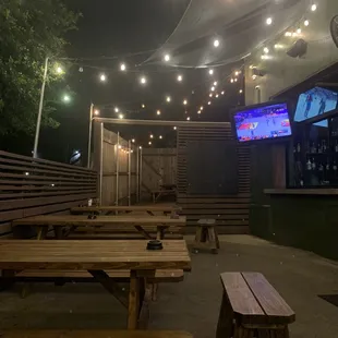 Side patio
