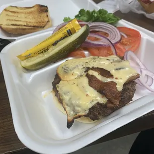 A phenomenal "Corner Cafe Burger"