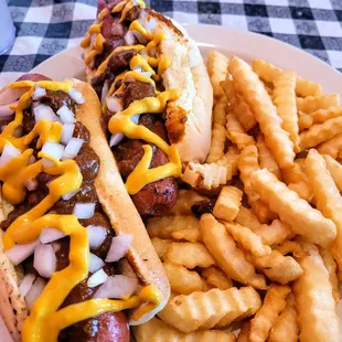 Hotdogs and fries