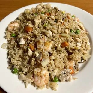 Chicken and shrimp fried rice