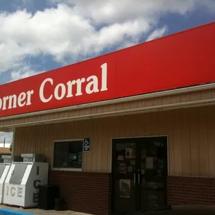 the front of a convenience store