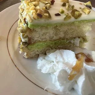 Pistachio Almond cake