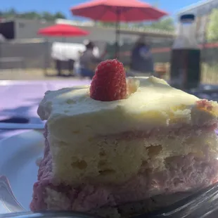 Raspberry lemon cake