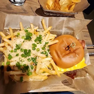 Bacon chili burger with parmesan fries