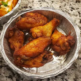 Plain wings