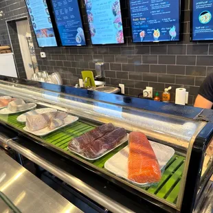 Mini sushi bar