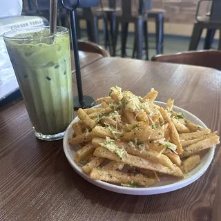 MATCHA LATTE