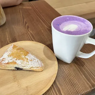UBE LATTE