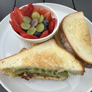 BREAKFAST SANDWICH