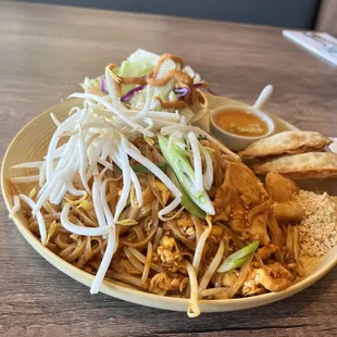 Lunch special Pad Thai noodle.