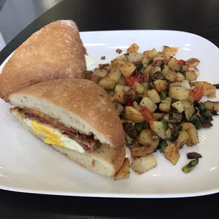 Breakfast sandwich
