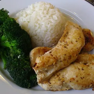 Baked Chicken with rice and broccoli