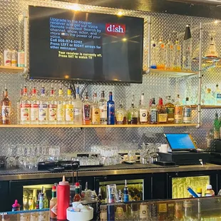 Nice looking full bar