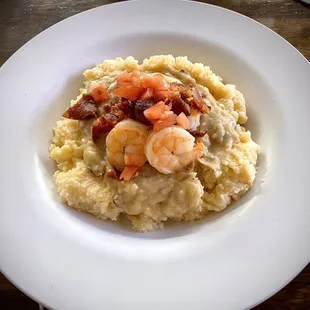 Shrimp n grits special