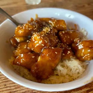 Sesame Chicken Rice Bowl