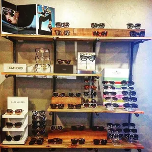 Kate Spade, Michael Kors, Marc Jacobs, Tom Ford, Raybans.  We've got the perfect pair for your style.