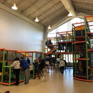 Play structure
