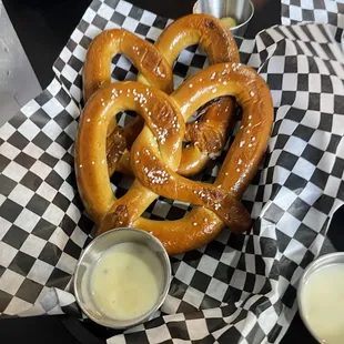 Pretzel and cheese
