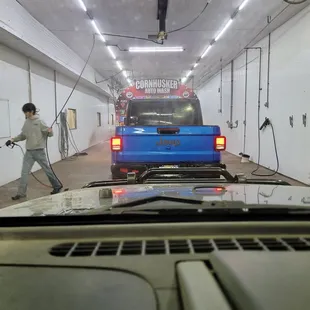 Guess it's time to wash all the Jeeps in the metro lol