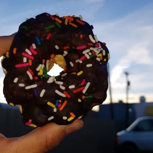 1/19/2019 cornivore popcorn shaped into a donut!!!!