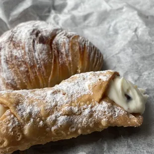 Cannoli  Sfogliatella