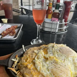 Airport hash brown skillet, AaaMazing