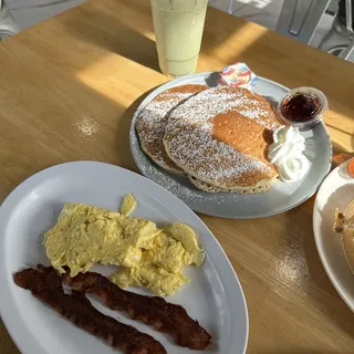 Cessna Pancake Combo with Bacon