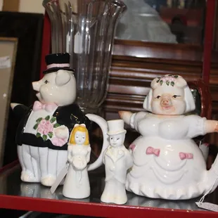 Husband and Wife Pig Teapots