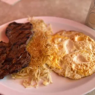 steak &amp; eggs breakfast plate