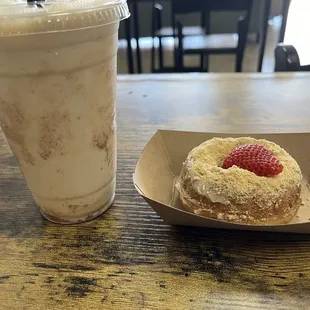 Banana Walnut shake &amp; strawberry cream cheese donut