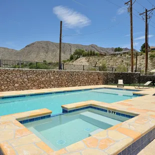Pool and Lounge area