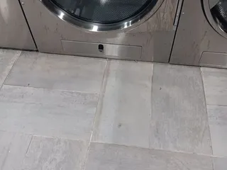 SpinXpress Laundry - Weber Rd