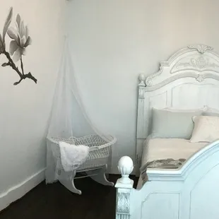 The "Jessica Ann" birthing suite