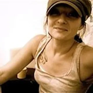 Jen T.