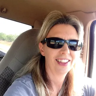 Lisa B.