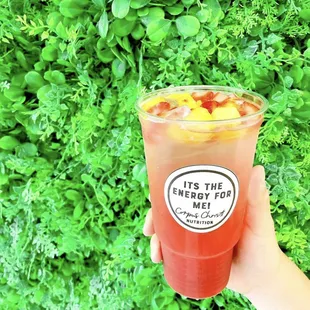 Strawberry pineapple energizing tea!