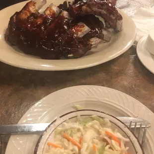 ribs and coleslaw