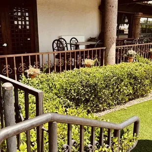 Entrance sitting area