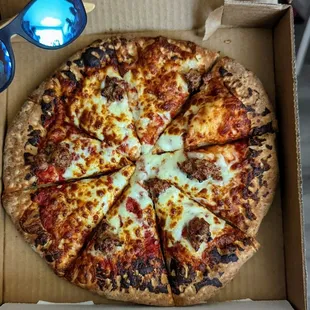 Small one topping Italian sausage with only 7 pieces of sausage!