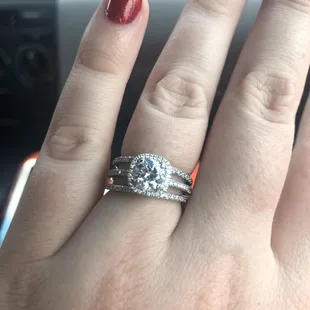 New center stone looks great!