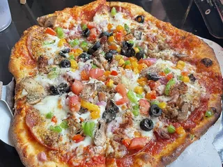 Lakeside Wood Fire Pizza