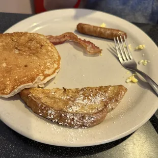 Pancakes, French roast and protein