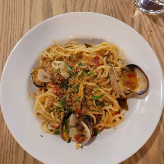 SPAGHETTINI ALLE VONGOLE