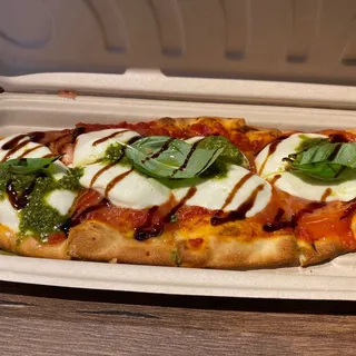 Caprese Flatbread