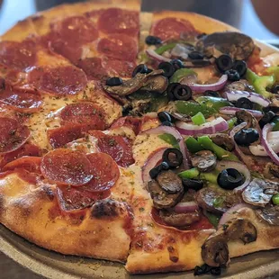 Half and half pizza.