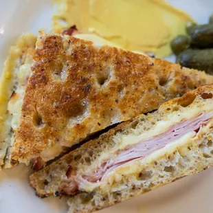 Jambon de Paris (ham and chee)