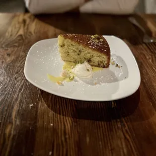 Pistachio Cake