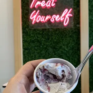 Mini scoop of the Blueberry Cake Donut. It is sooooo good!